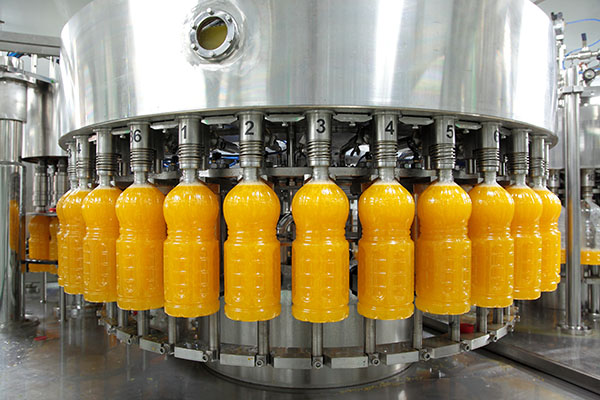 果汁灌装机