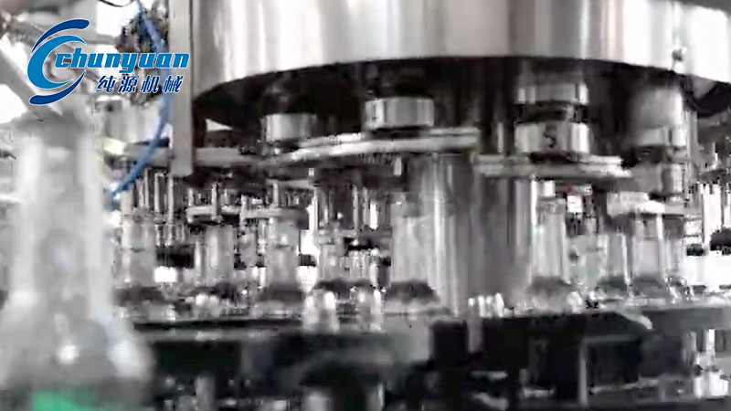 鸡尾酒灌装生产线